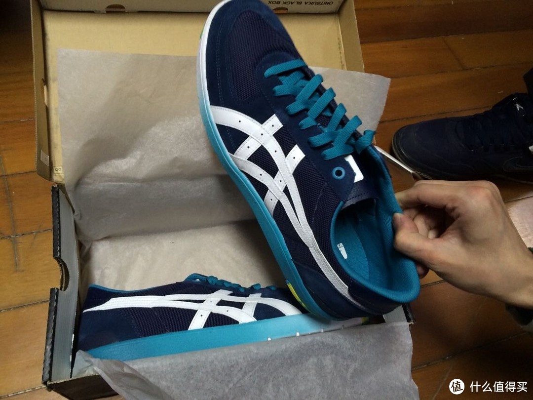 Onitsuka Tiger 鬼冢虎 Pine Star Court Lo 时尚休闲鞋