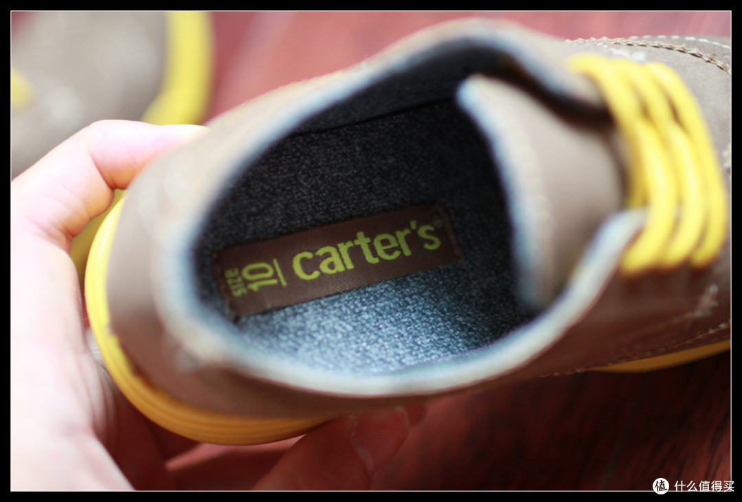 上阵父子兵:Carter's 卡特 Match-C Sneaker 雕花童鞋