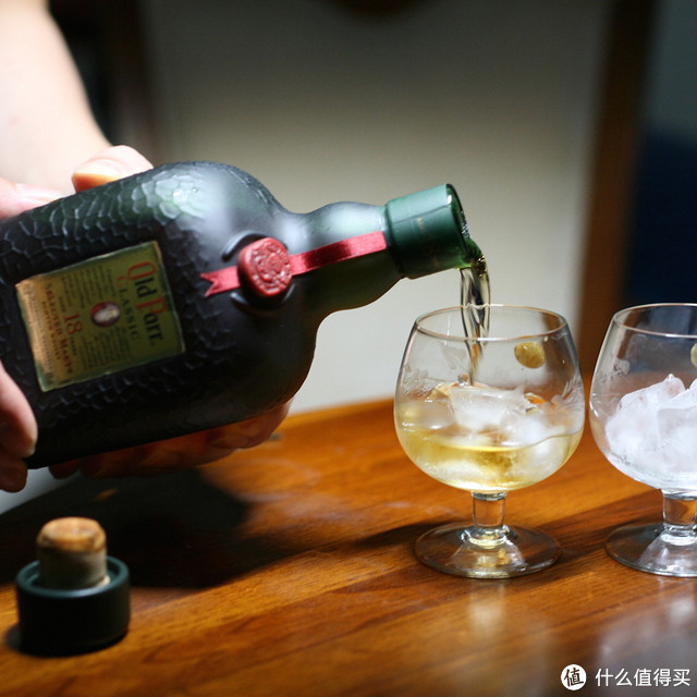 别人的佳酿，我的毒药：Old Parr 欧伯 经典18年 苏格兰威士忌