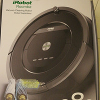 iRobot Roomba 880 扫地机器人开箱展示(充电器|灯塔|开关|刷子|滚轮)