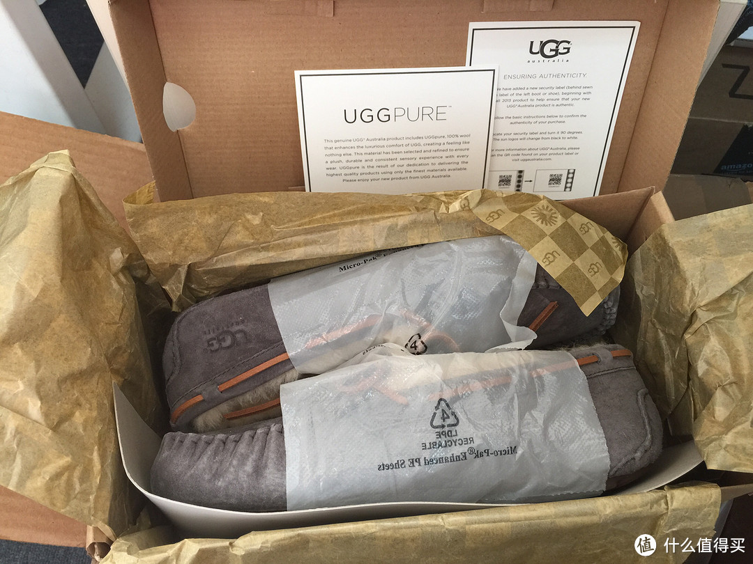 Neiman Marcus入手 UGG DAKOTA 加绒平底女鞋