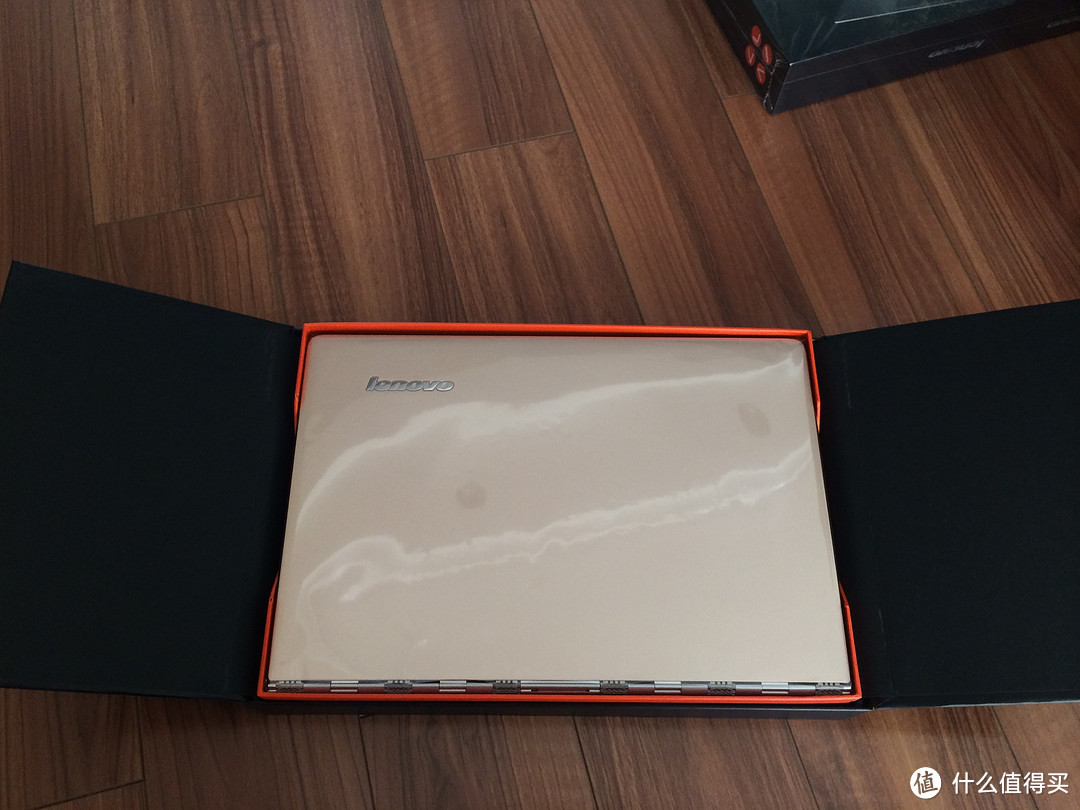 360°翻转：lenovo 联想 YOGA3 PRO