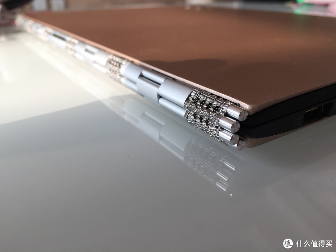 360°翻转：lenovo 联想 YOGA3 PRO