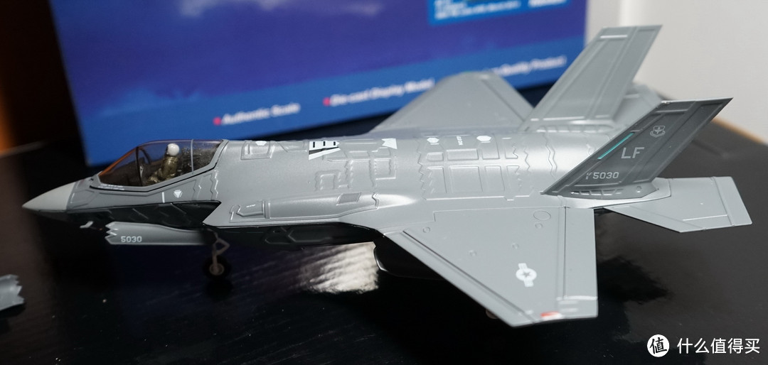 Hobby Master HM 收藏家系列 F-35 飞机模型