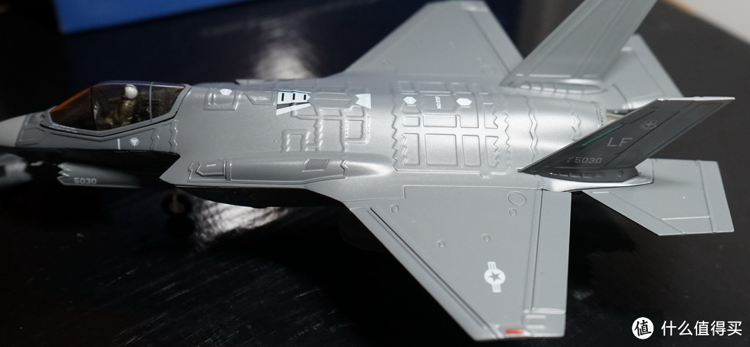 Hobby Master HM 收藏家系列 F-35 飞机模型