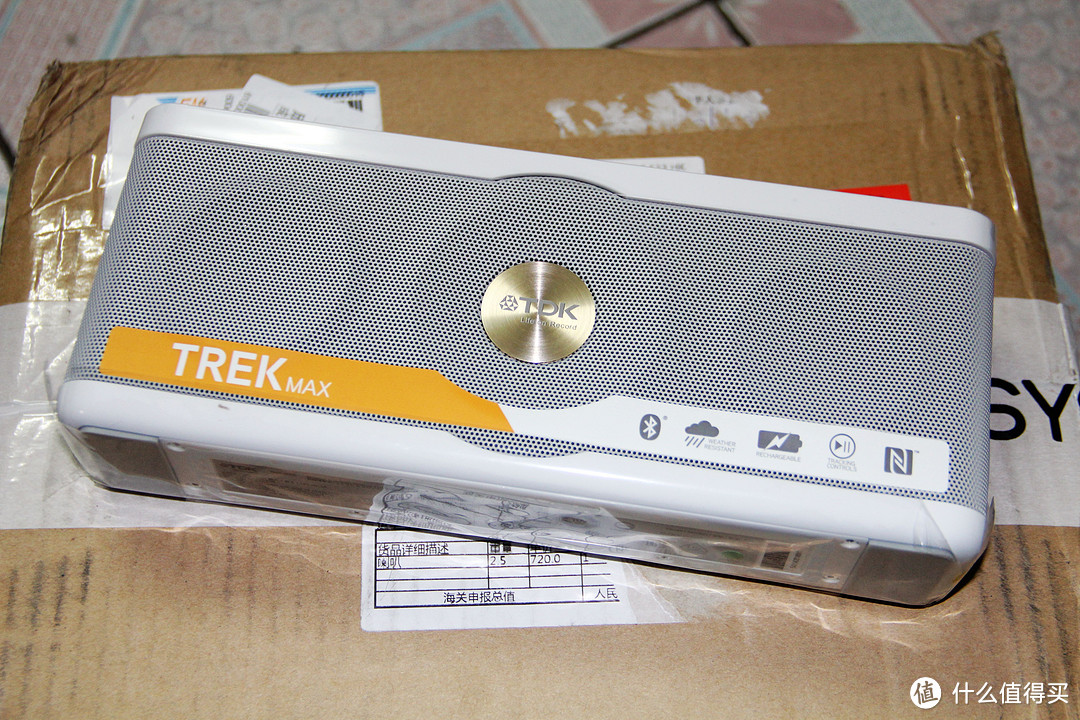 白色之美：TDK Trek A34 无线蓝牙音箱