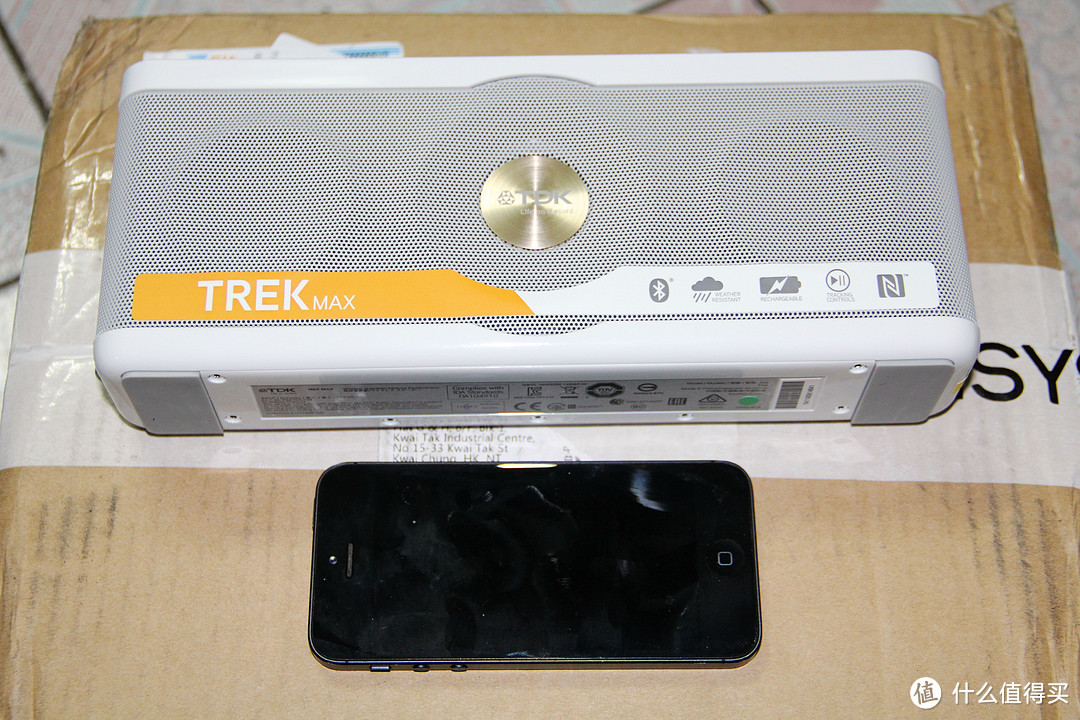 白色之美：TDK Trek A34 无线蓝牙音箱