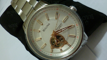 BULOVA 宝路华 96A143 男款腕表