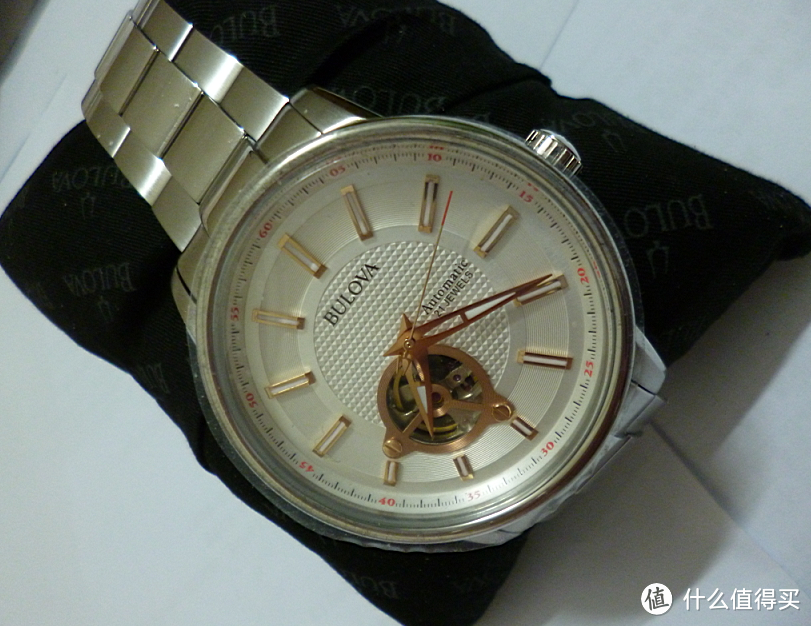 BULOVA 宝路华 96A143 男款腕表