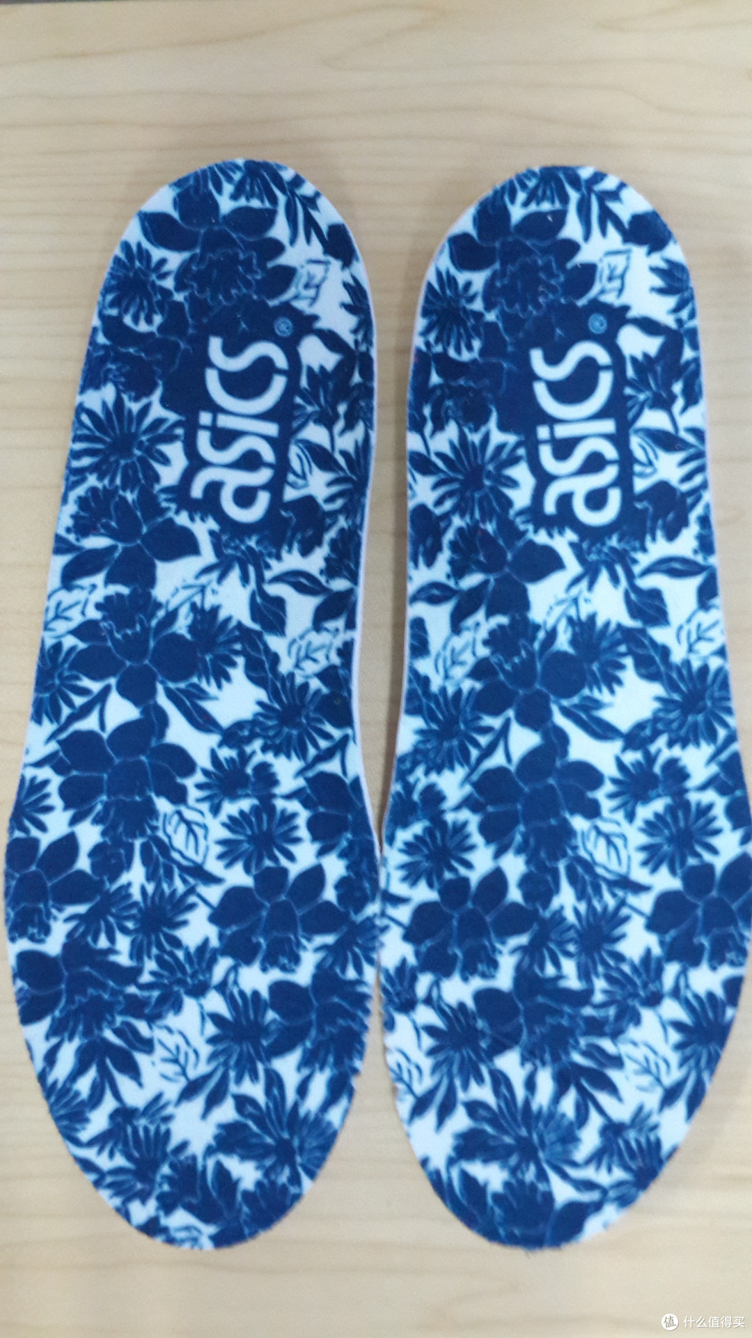 萝卜白菜,各有所爱,Lily Brown x ASICS Gel-Saga 联名款 女式复古跑鞋青春无敌