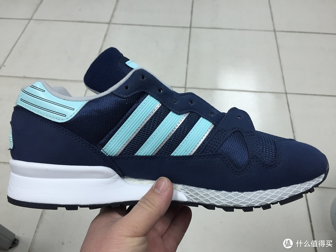 SIZE? 海淘 直邮 adidas ZX710 休闲运动鞋