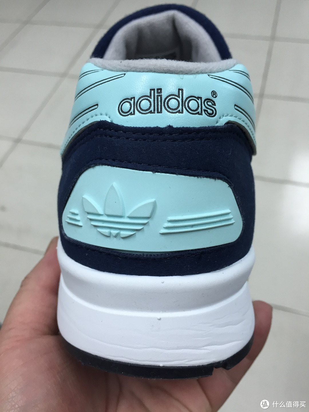 SIZE? 海淘 直邮 adidas ZX710 休闲运动鞋