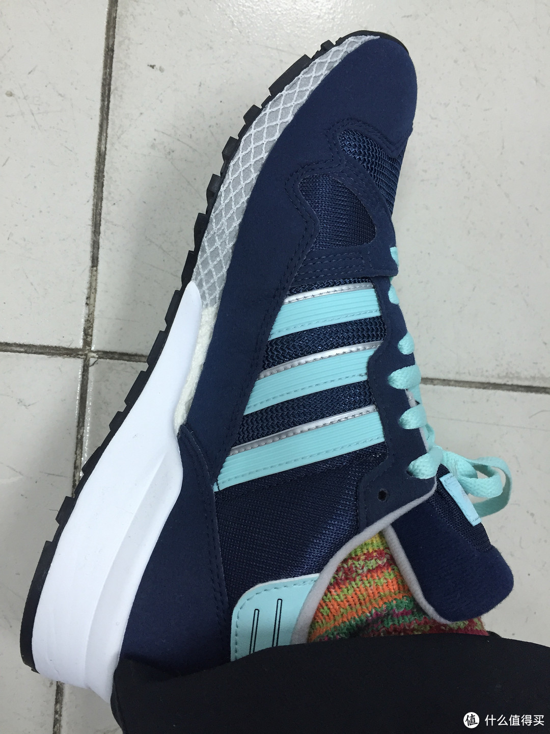 SIZE? 海淘 直邮 adidas ZX710 休闲运动鞋