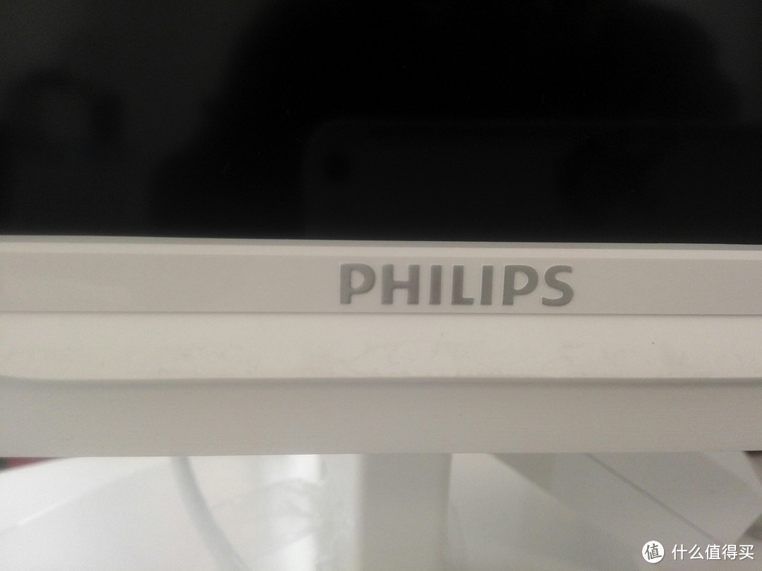 不能再大了！PHILIPS 飞利浦 284E5QHAW 28英寸MVA面板 显示器，岂止是大