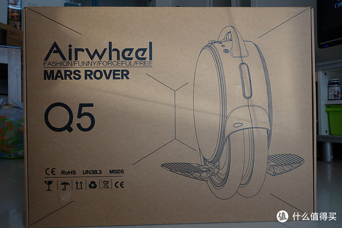 体验风驰电掣的感觉！Airwheel 爱尔威 Q5 智能平衡车初体验