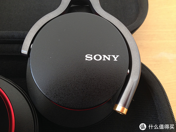 SONY 索尼 MDR-1A 耳机 伪开箱及木耳感受