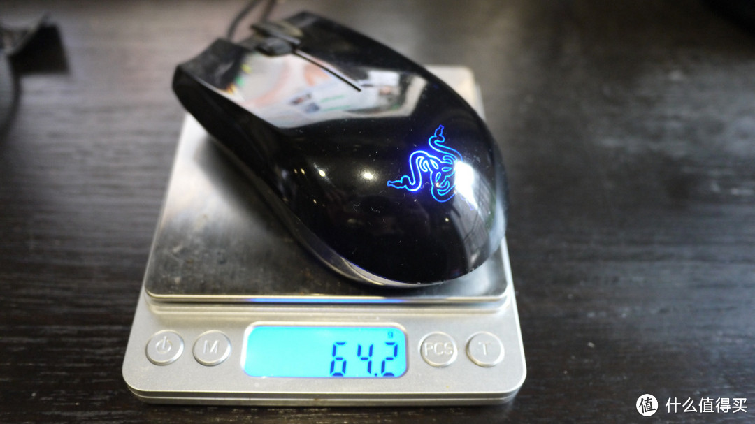 Logitech 罗技 G302 MOBA 电竞游戏鼠标众测报告-4鼠标对比