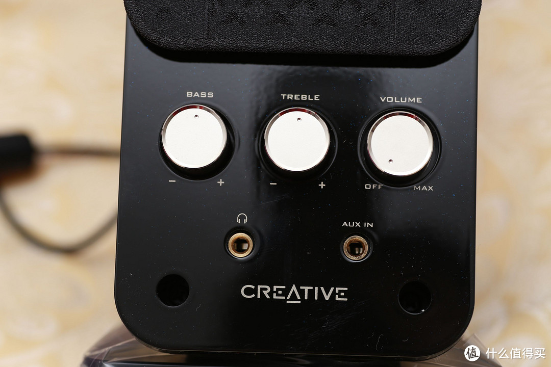 小身材大声音：Creative 创新 GigaWorks T40 II 2.0音箱