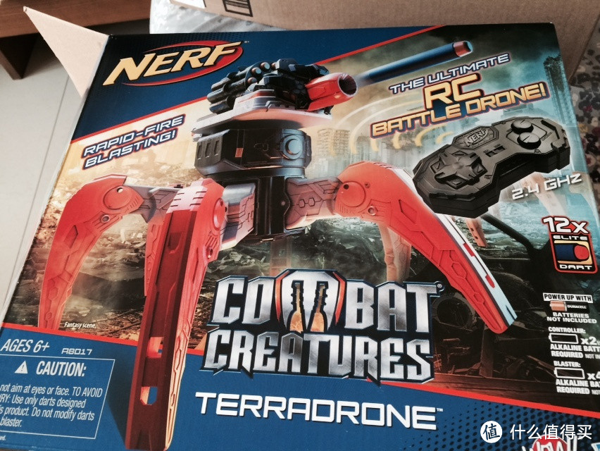 移动堡垒：Hasbro 孩之宝 Nerf TerraDrone 遥控战斗机械生物 六足机器人