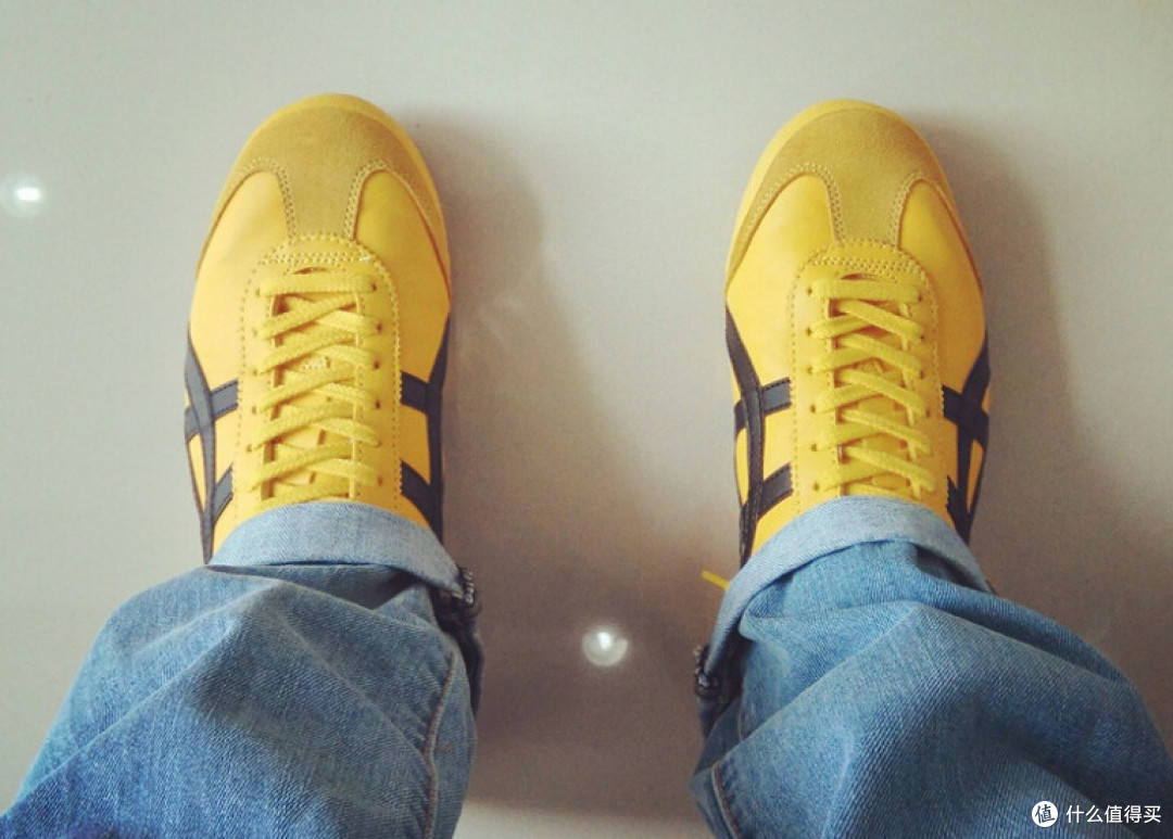 向李小龙致敬:Onitsuka Tiger 鬼冢虎 Mexico 66 骚黄配色