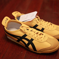 向李小龙致敬：Onitsuka Tiger 鬼冢虎 Mexico 66 骚黄配色