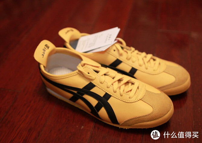 向李小龙致敬：Onitsuka Tiger 鬼冢虎 Mexico 66 骚黄配色