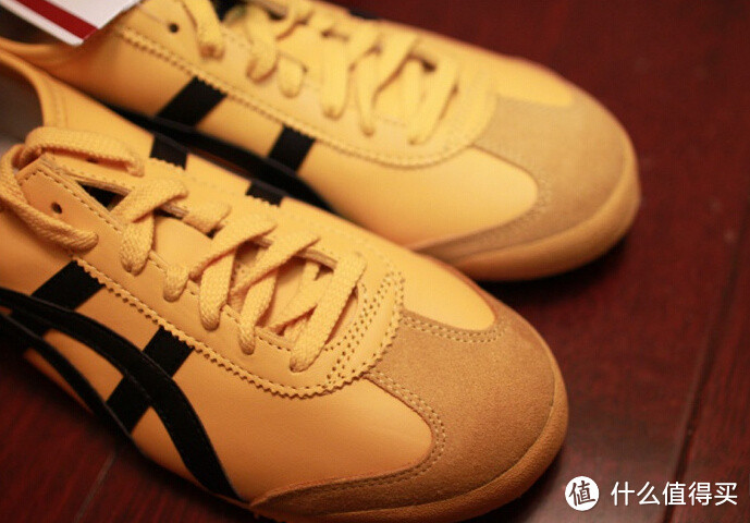 向李小龙致敬：Onitsuka Tiger 鬼冢虎 Mexico 66 骚黄配色