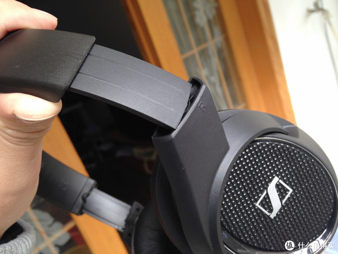 可远观而谨慎近玩：Sennheiser 森海塞尔 HD429 封闭式头戴耳机