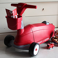 宝宝新礼物，红色小车车：Radio Flyer Ride 2 Glide Ride On 二合一滑板车