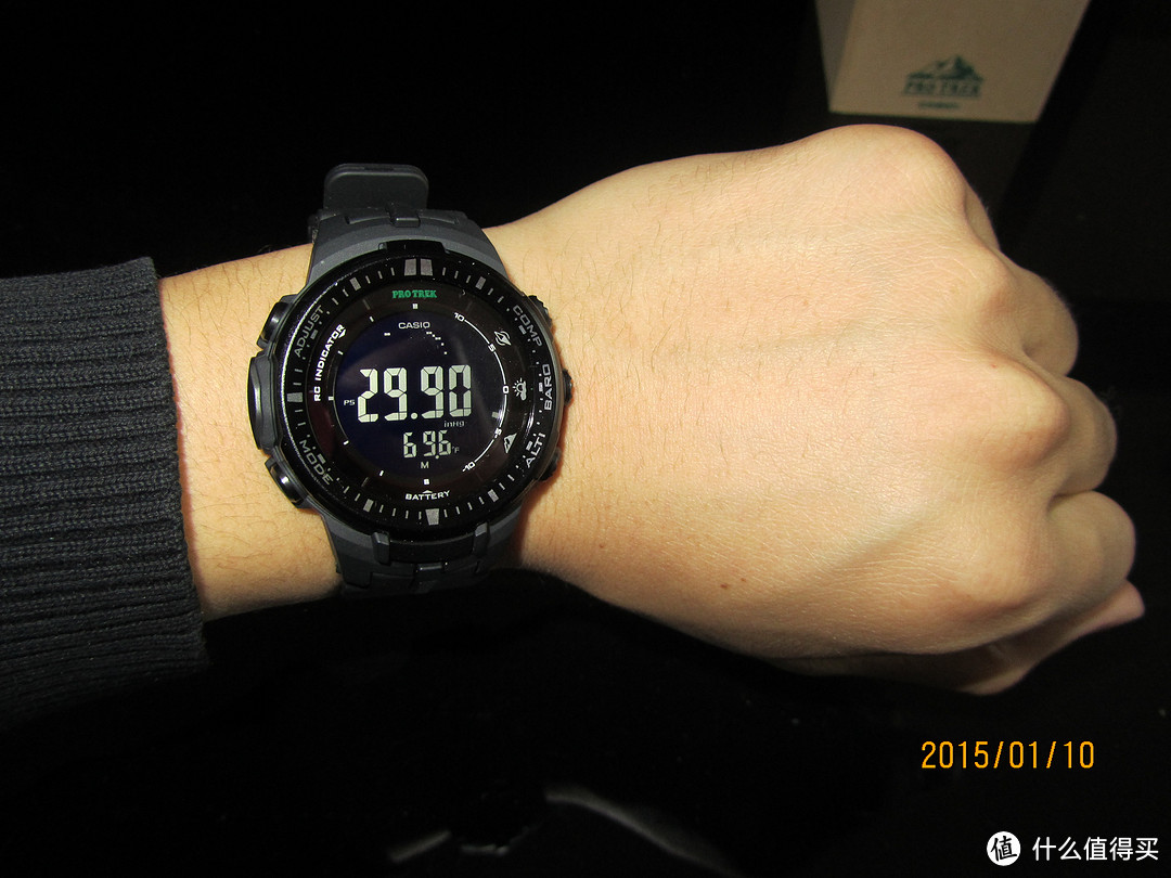 入手自己的第一块手表：CASIO 卡西欧 PRW-3000-1ACR 男款登山腕表开箱，附简单使用感受