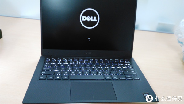 给自己的年终奖:DELL 戴尔 New XPS 13 13.3 英寸笔记本电脑