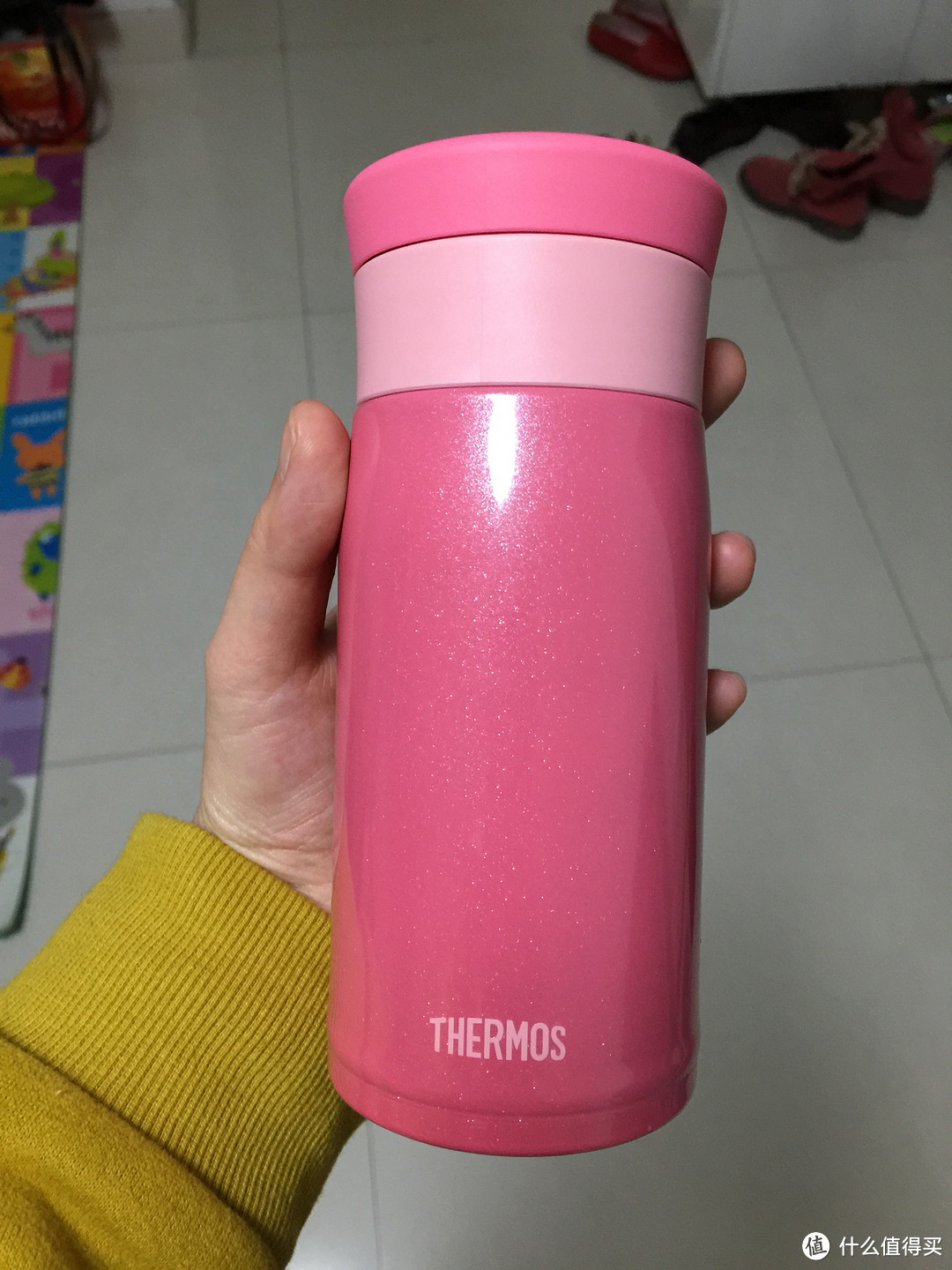 冬日白领MM暖心推荐：THERMOS 膳魔师 芭比粉带茶隔保温杯 JMZ-350 PRP