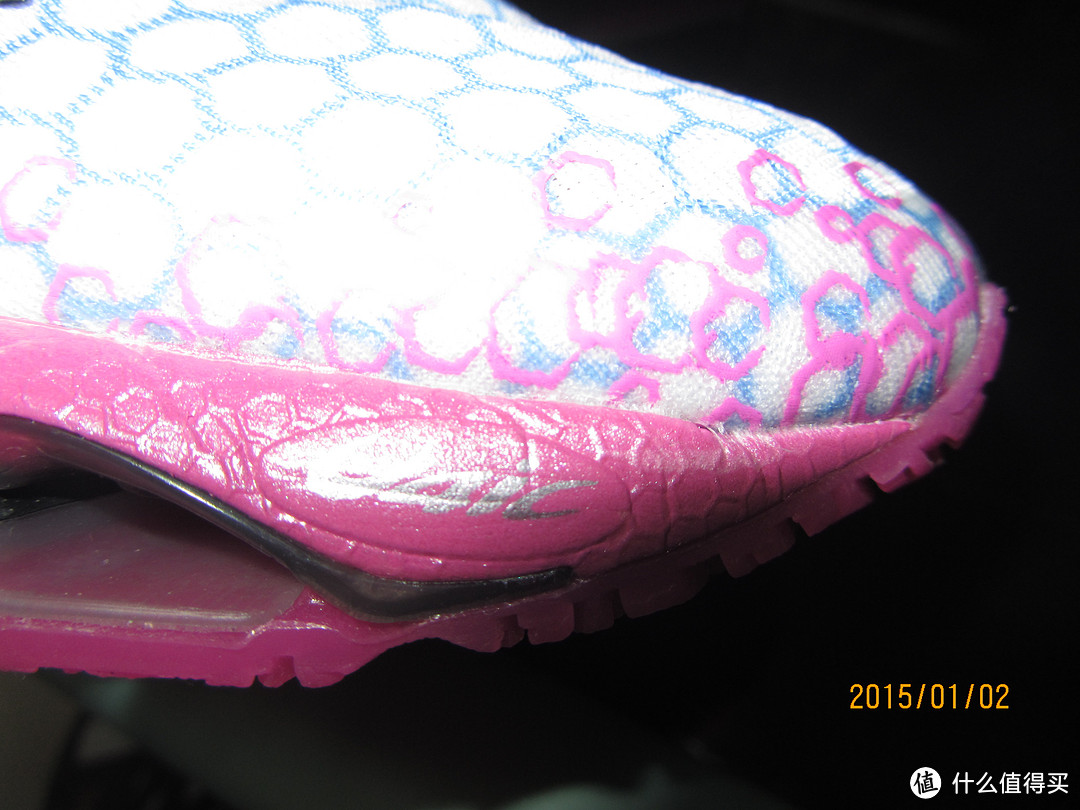 为了她的身材买了一双鞋：Mizuno 美津浓 WAVE PROPHECY 3 预言3 女款避震旗舰跑步鞋