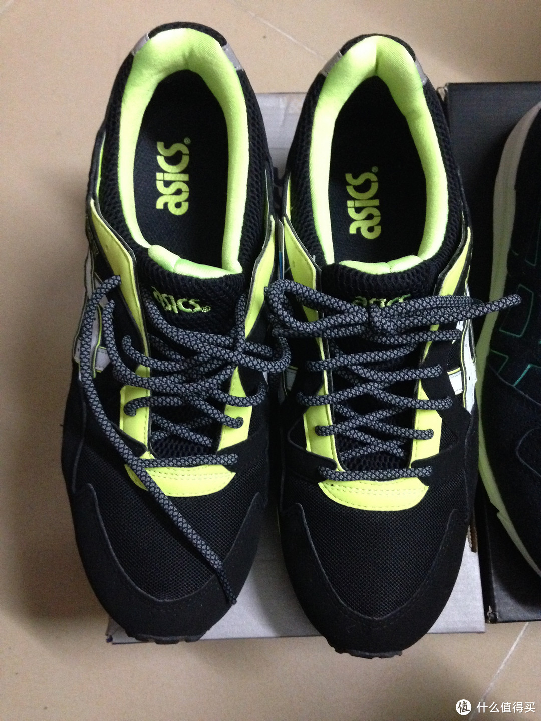 size?入手Onitsuka Tiger 鬼冢虎 Shaw Runner 、Asics 亚瑟士 Gel Lyte V Gore-Tex 各一双