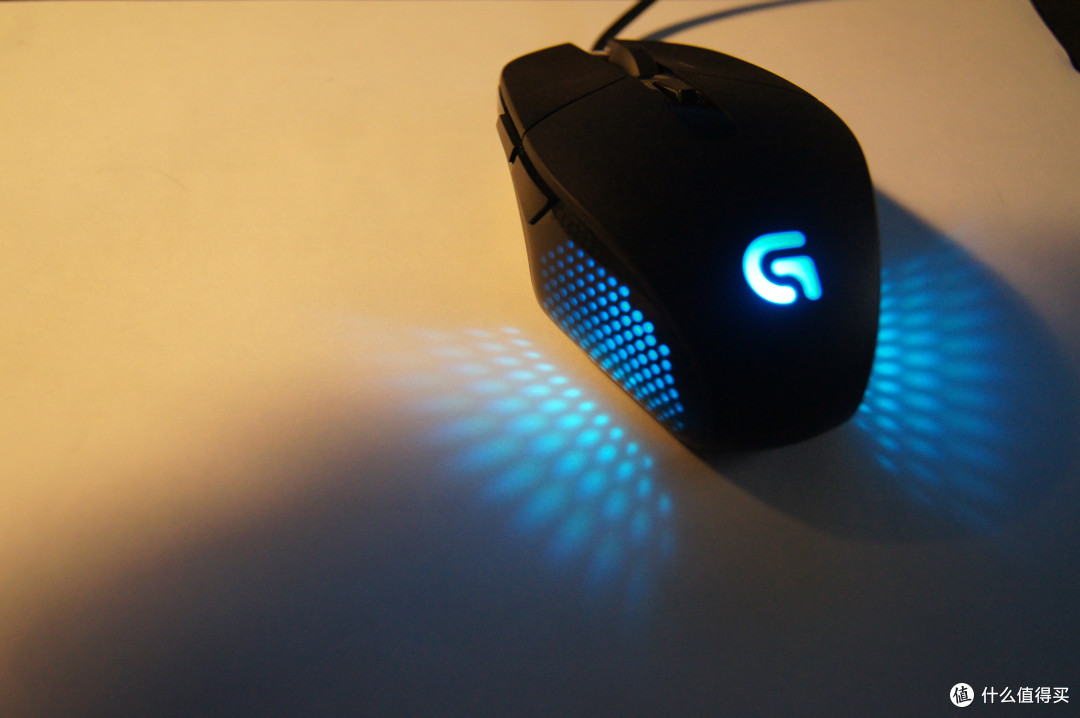 变化中的雕塑家——logitech 罗技 g302 moba 电竞游戏鼠标 深度评测