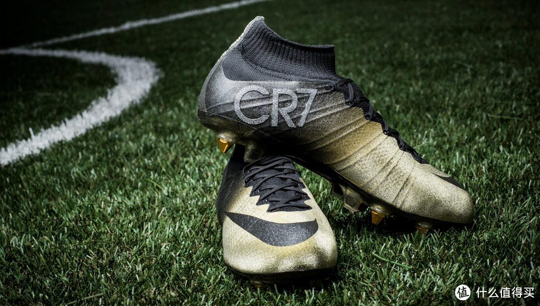 庆祝C罗金球奖：NIKE 耐克 推出 “黄金版”Mercurial Superfly CR7 足球鞋
