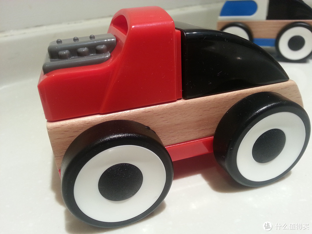 宝宝的新玩具：IKEA 宜家 利乐宝 玩具车