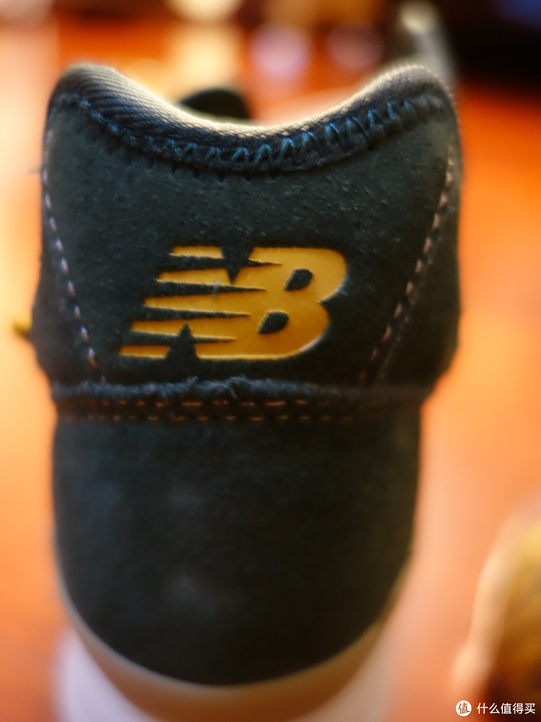 银泰购入：New Balance 新百伦 996系列 墨绿色中性复古鞋 MRH996BD