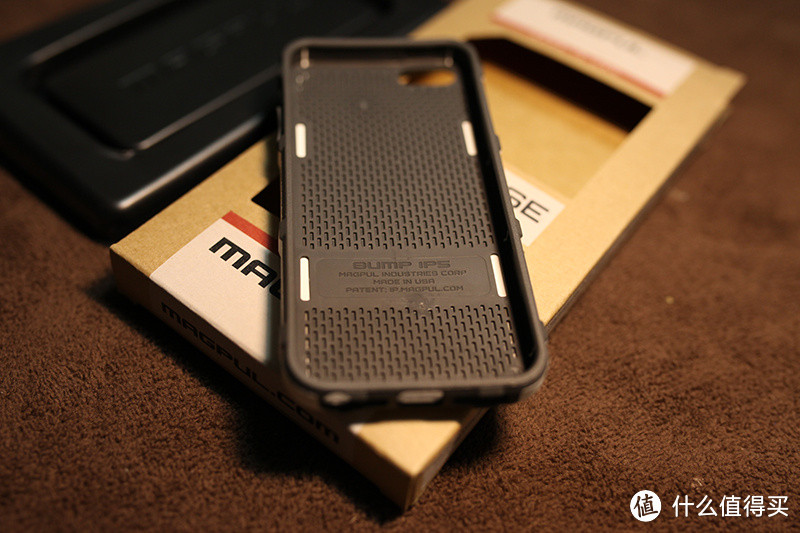 MAGPUL Bump Case — 传说中的军品迷必备之iPhone5s 保护套