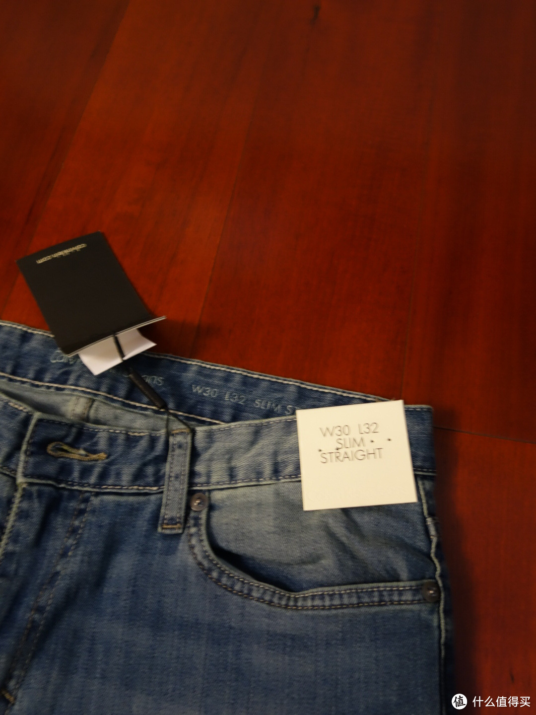 美亚直邮 Calvin Klein Jeans Slim Straight Jean 男款银蓝色修身牛仔裤