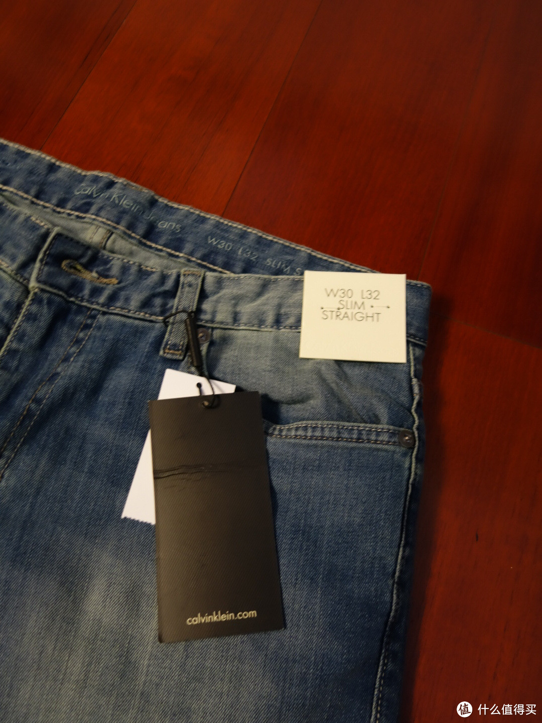 美亚直邮 Calvin Klein Jeans Slim Straight Jean 男款银蓝色修身牛仔裤