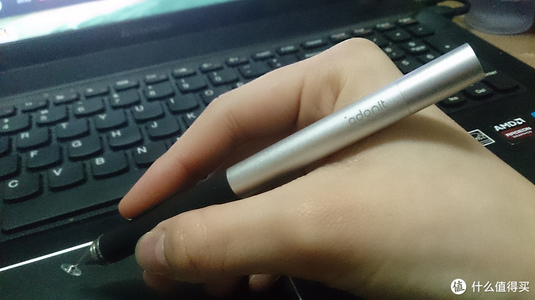 据说是最好的电容笔之一：Adonit Jot Pro 平板电容笔