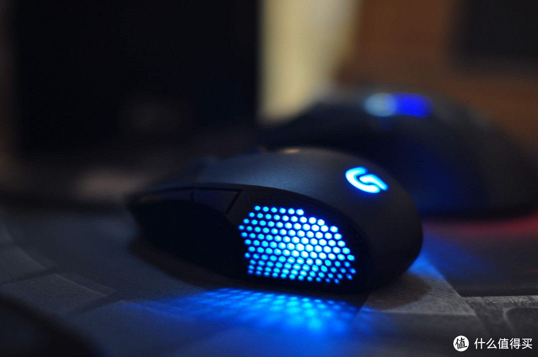 Logitech 罗技 G302 MOBA 电竞游戏鼠标