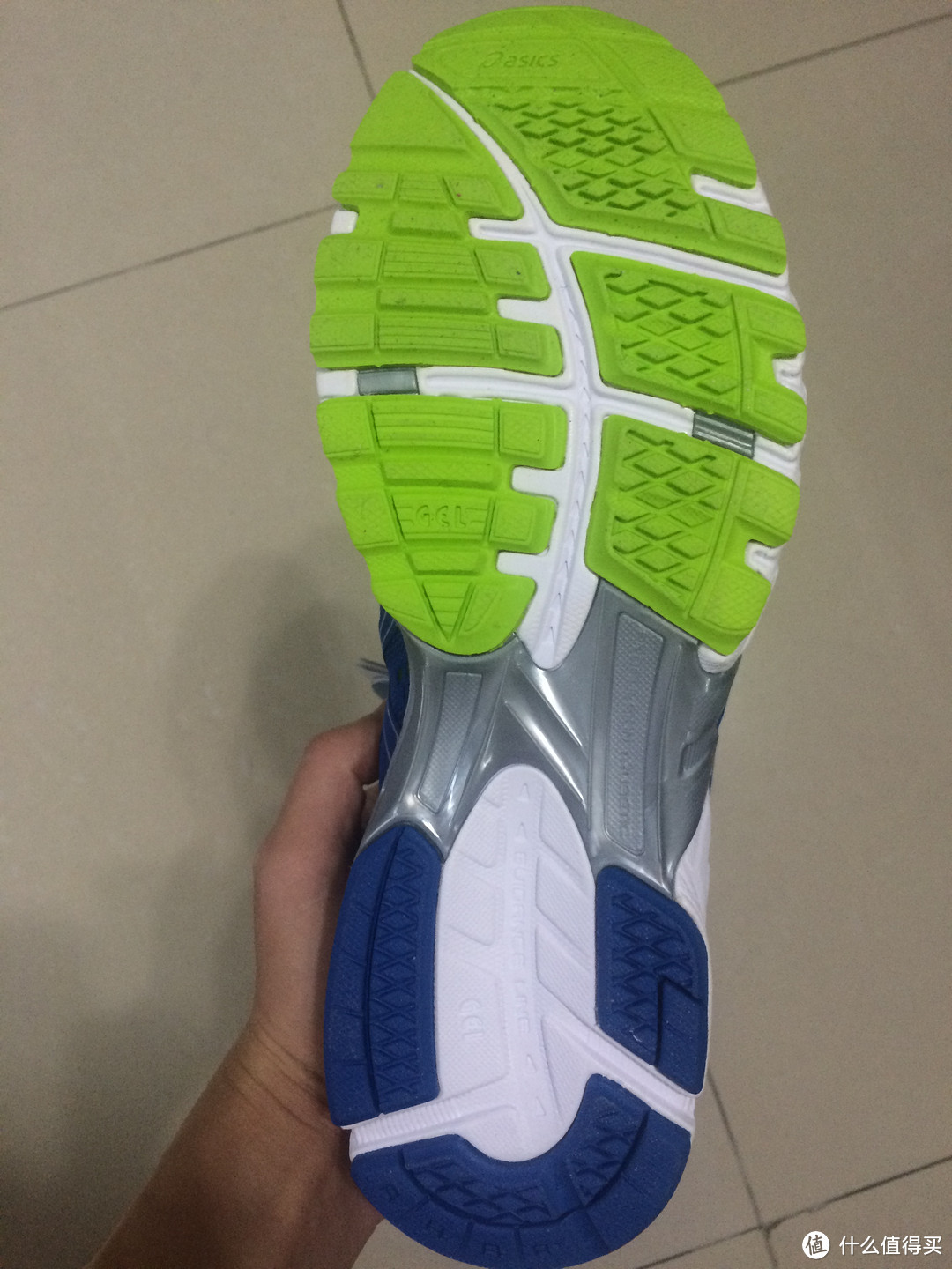 跑步就是一个坑，又一双新鞋：ASICS 亚瑟士 GEL-DS Trainer 19 跑鞋