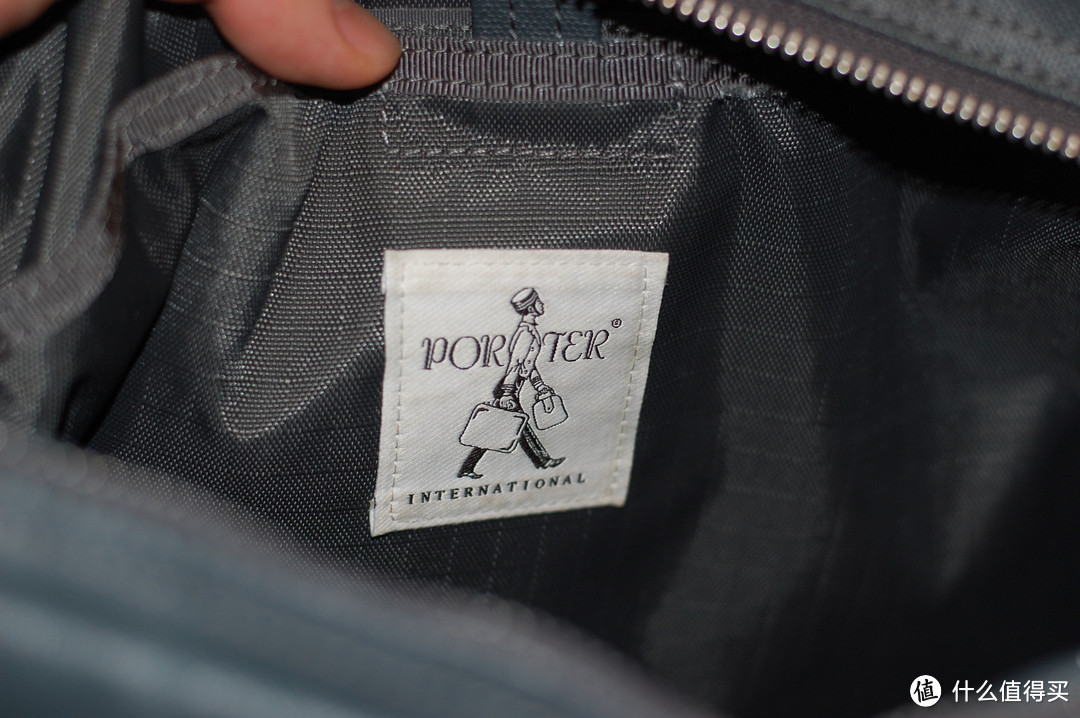 PORTER INTERNATIONAL MILKY PLUS系列灰色单肩包