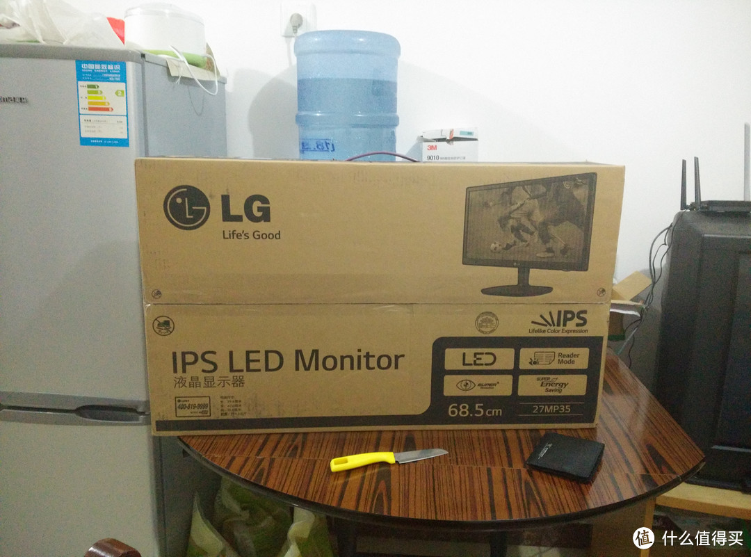 大屏就是爽：LG 27MP35 27英寸显示器