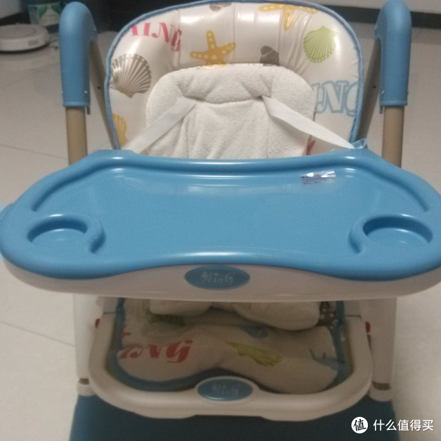 淘气宝的专属餐椅：AING 爱音 四合一儿童餐椅C002