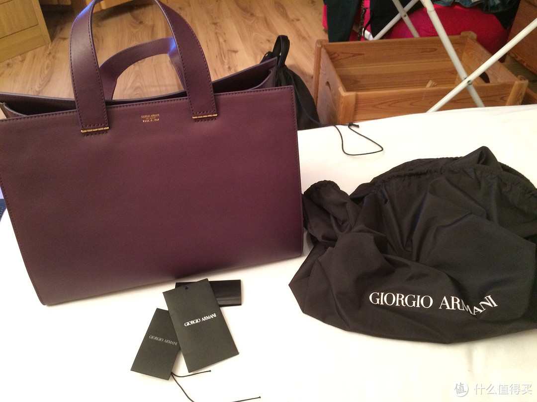 Giorgio Armani 乔治·阿玛尼 经典款女式手包