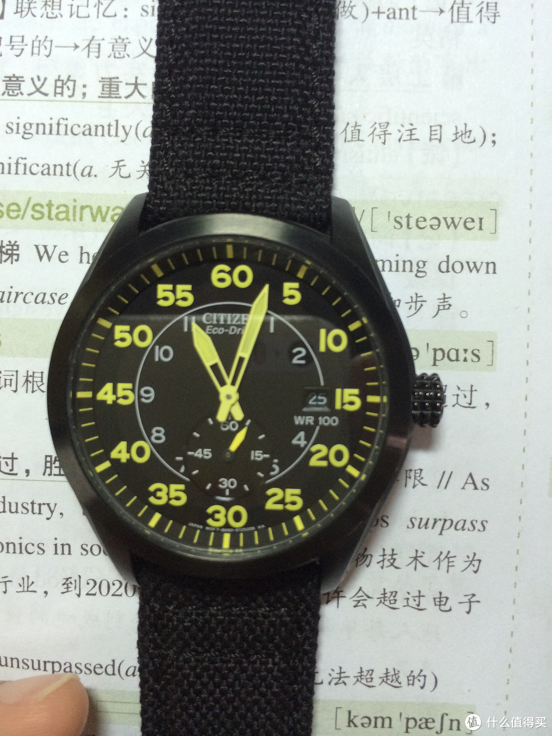 Citizen 西铁城 BV1085-14E 男款光动能腕表