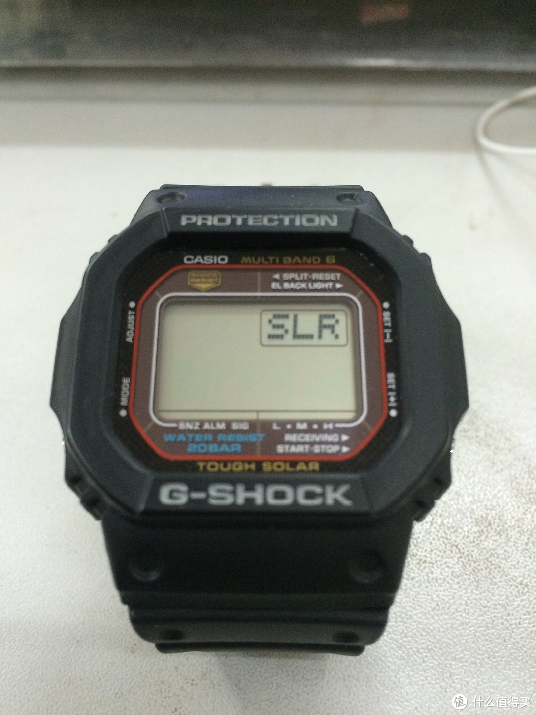 我去年买了个表：CASIO 卡西欧 G-Shock GWM5610-1 男款电波表